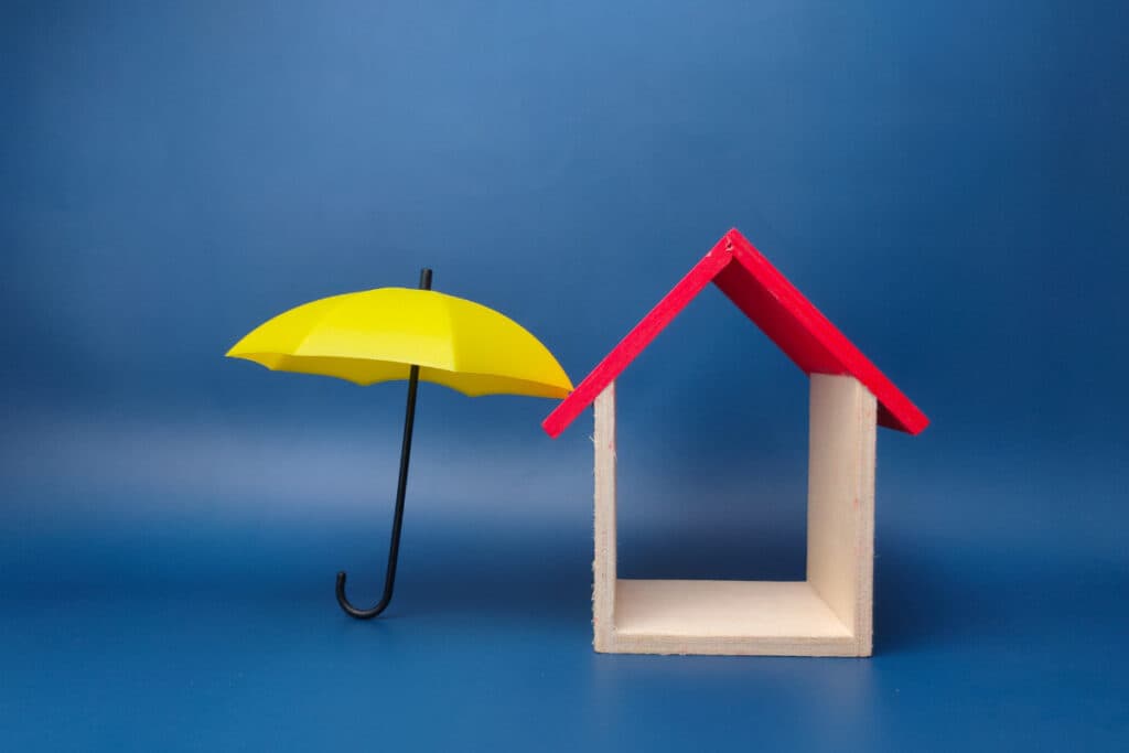 Roof Warranties vs. Home Insurance: Which One Will Save You More Money? | DroneQuote