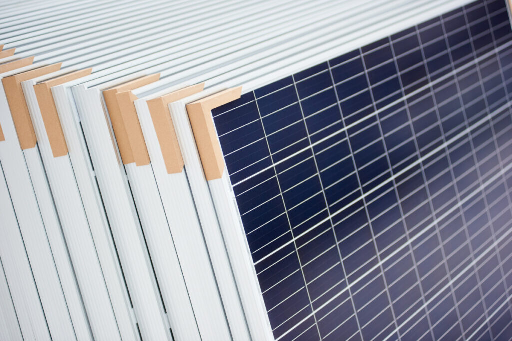 Which U.S. Solar Panel Manufacturers Made the Cut for 2023? Find Out Now 